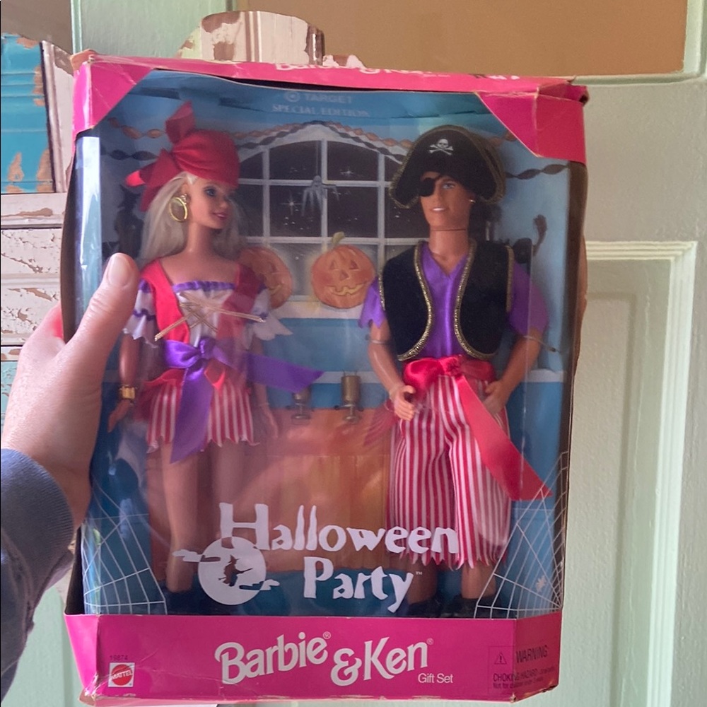 Barbie & Ken Halloween Party Gift Set